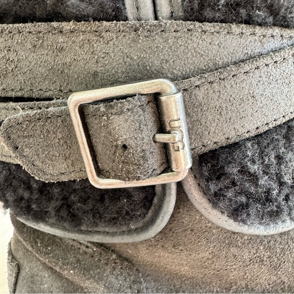 UGG BLAYRE III BLACK ZIPPER SHEARLING US 7 - Picture 10 of 16